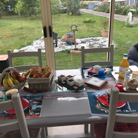 Brigitte Et Franck Bed & Breakfast Triaize Exterior foto