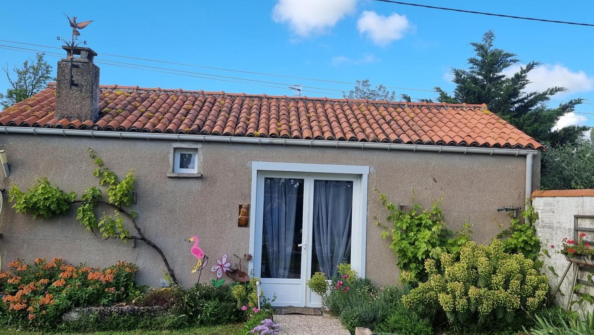Brigitte Et Franck Bed & Breakfast Triaize Exterior foto